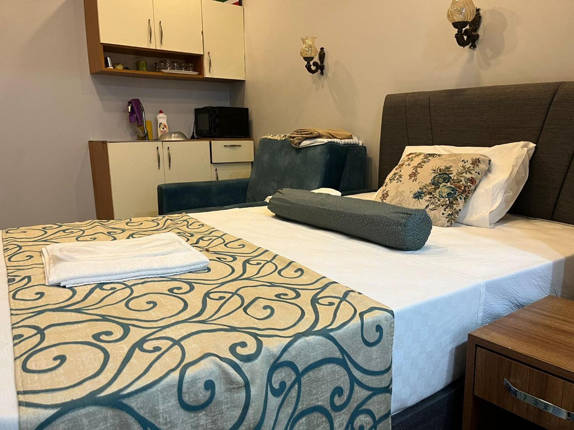 Riverland Suites Apart Hotel 伊斯坦布尔 外观 照片